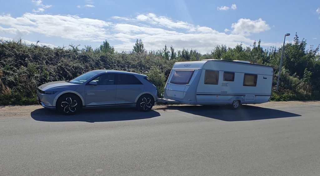 Det nuværende billede har ingen alt-tekst. Filnavnet er: HI5-og-LMC-scaled.jpg